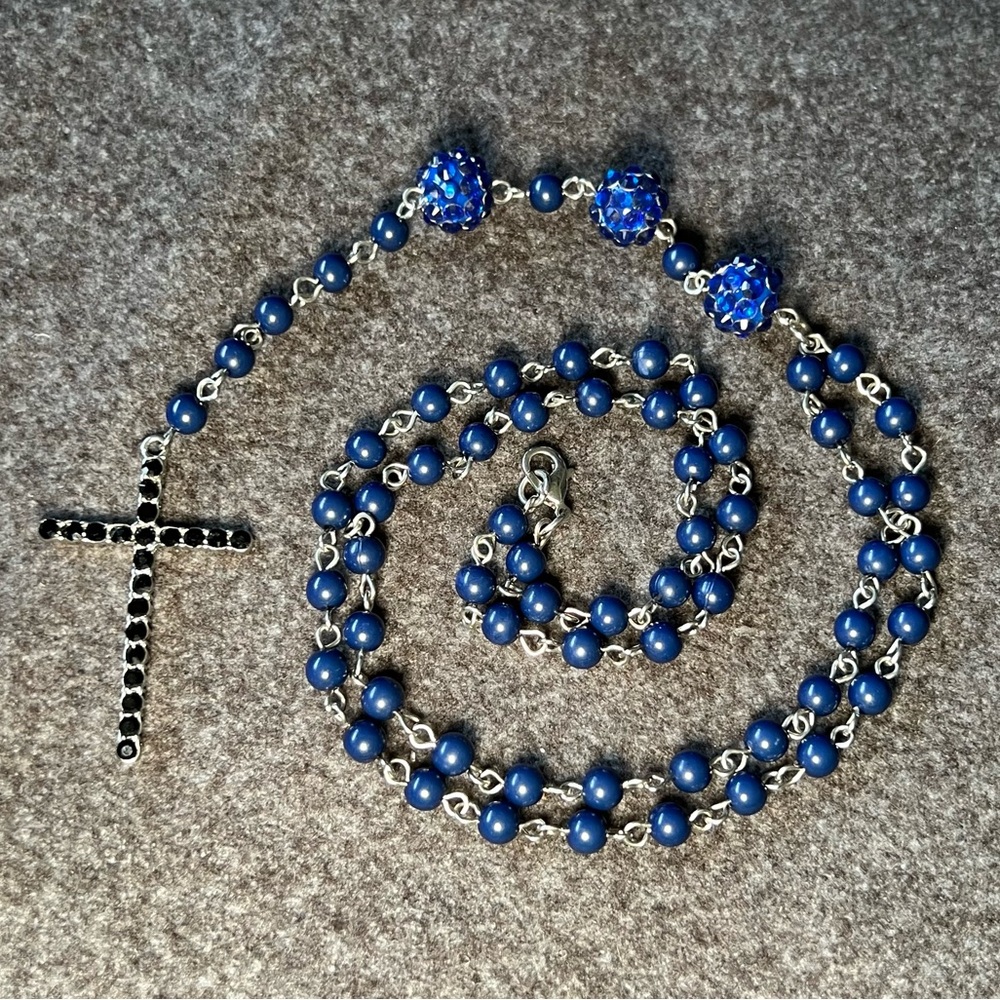 Blue Rosary Necklace NWOT